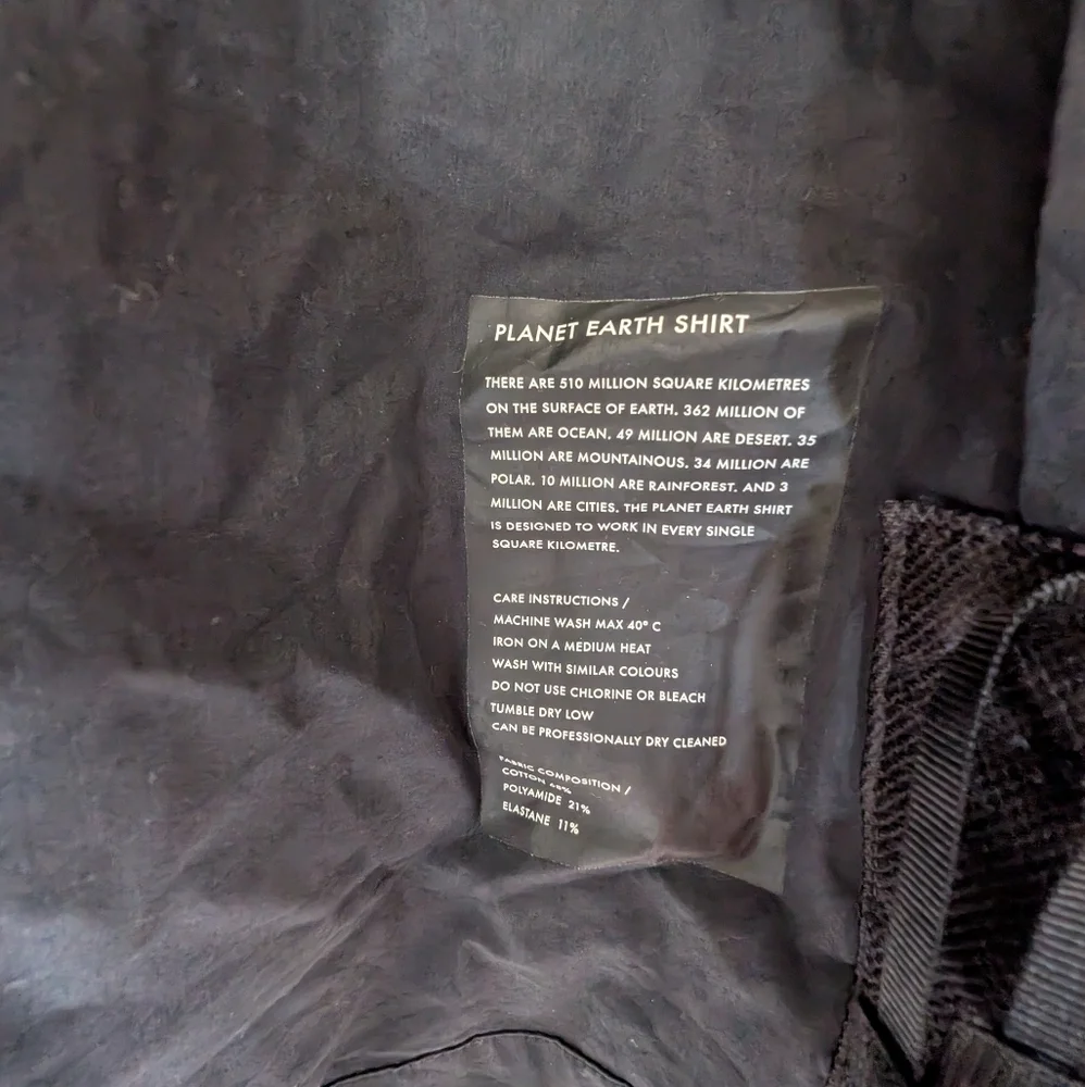 VOLLEBAK Planet Earth Button Down Shirt - Picture 7 of 9